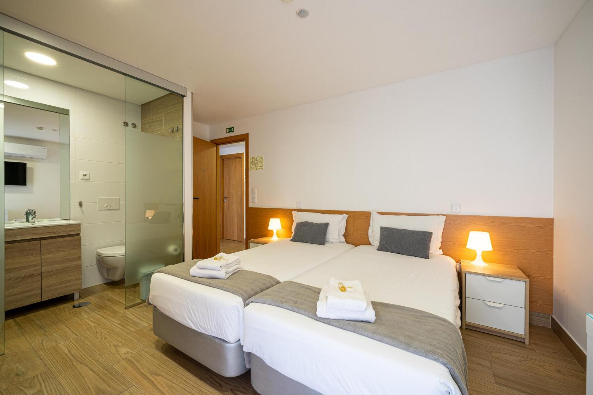 Central Suites 3 São João da Madeira 外观 照片